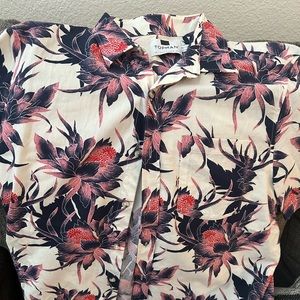 Topman Large Short Sleeve Buttoned Down Shirt. Wore it a couple times.